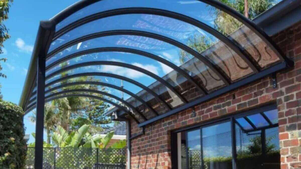 Polycarbonate Roofing Sheets Why They Are the Go-To Option for Outdoor Structures, Greenhouses, and Patios